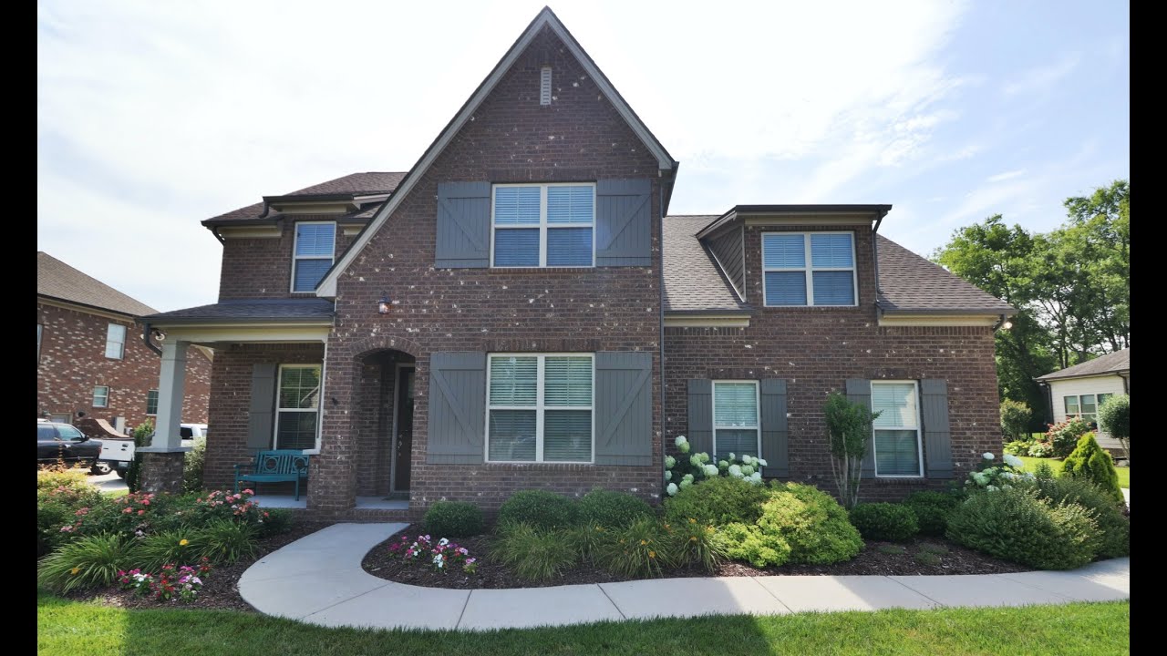 2832 Wynthrope Hall Dr. Murfreesboro, TN 37129