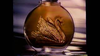 1988 Vanderbilt by Gloria Vanderbilt "Let it release the splendor of you" TV Commercial screenshot 5