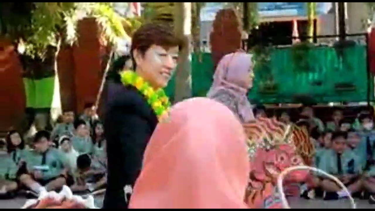 SDN 3 Ngantru kedatangan tamu dari negeri sakura