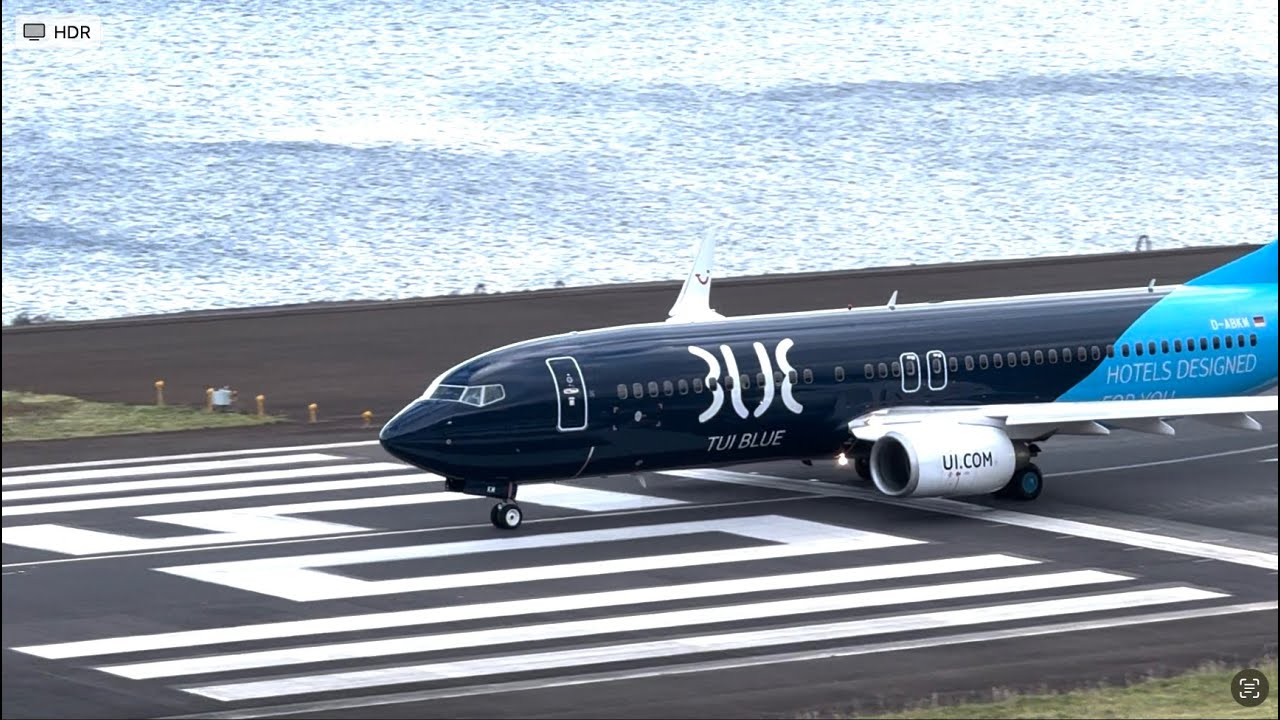 tui-blue-to-dus-tui-something-is-missing-at-the-plane-fnc