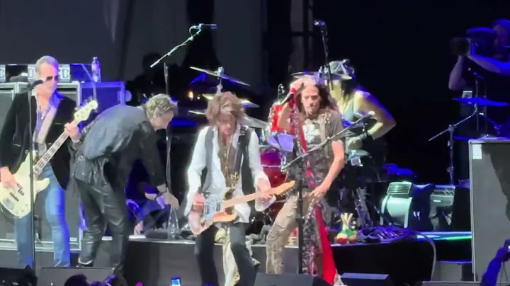 Joe Perry Project live feat. Steven Tyler “Train Kept A-Rollin’ Hollywood Bowl September 17, 2025