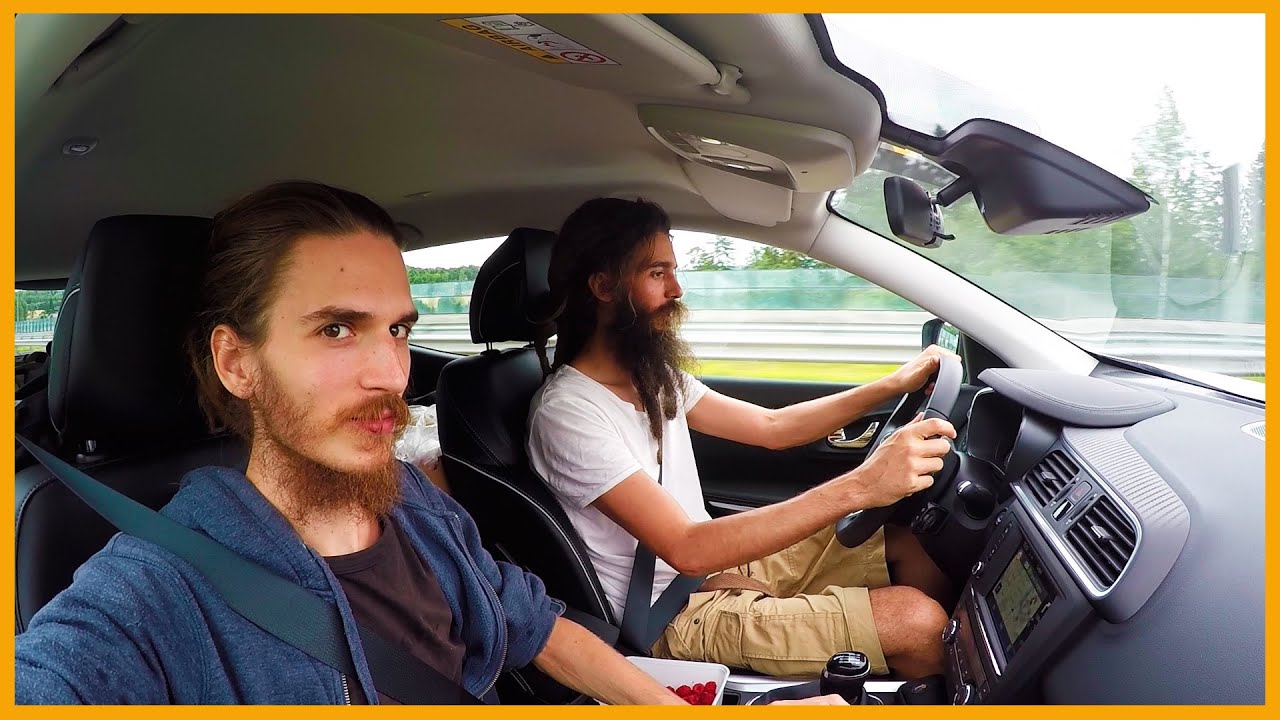 ROAD VLOG: TRYING TO MAKE THE FERRY IN TIME | 40 KG OF BANANAS | EATING RASPBERRIES