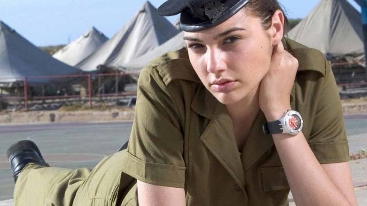 Gal Gadot's Being Canceled Over Reports of Hamas Footage ...