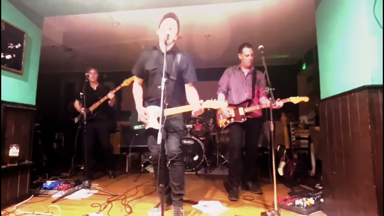 Don't You Forget About Me - The Imitation Zone - Hedgehog Pub 050425