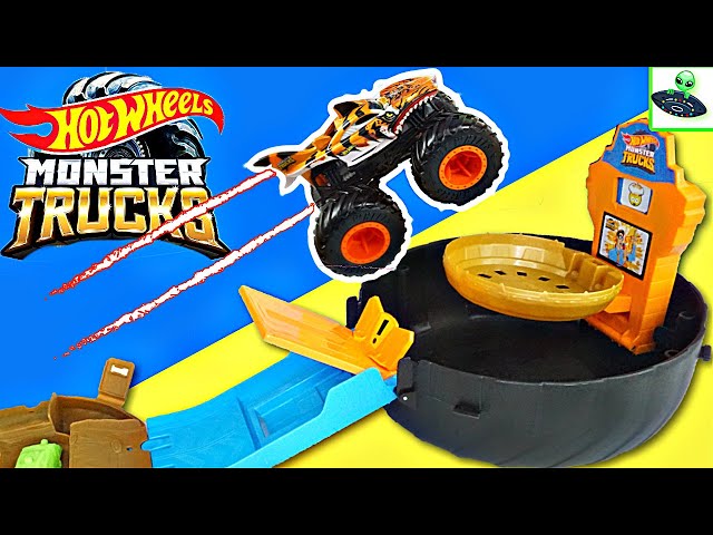  Hot Wheels Monster Trucks Stunt Tire Play Set Opens to Reveal  Arena with Launcher, 1 1:64 Scale Car & 1 Monster Truck, Portable Toy Gift  Set for Ages 4 to 8