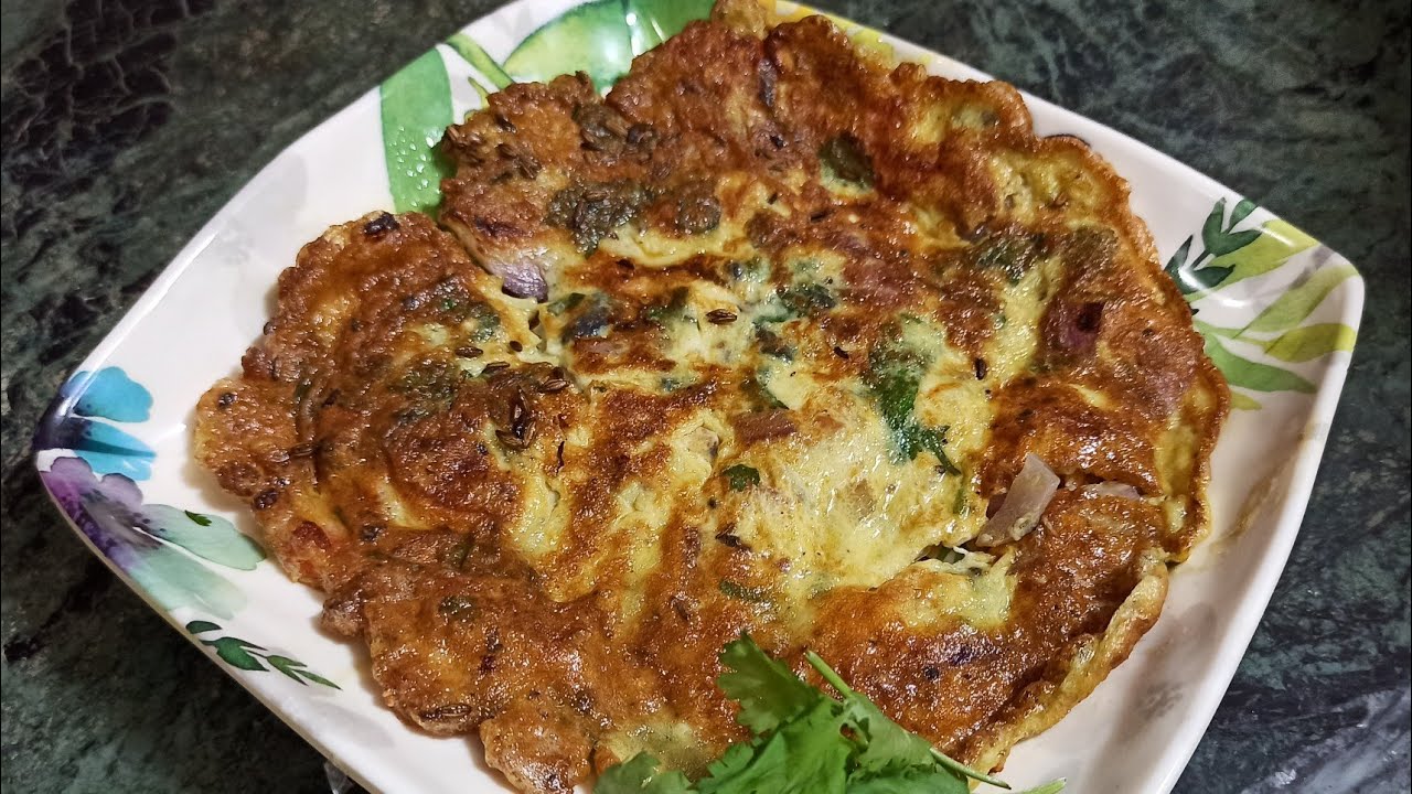 EGG OMELETTE/EASY AND SIMPLE EGG BREAKFAST RECIPE/FLUFFY,SPONGE,CRISPY