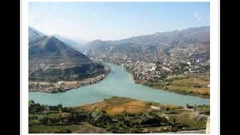 How to Read and Interpret Photographs