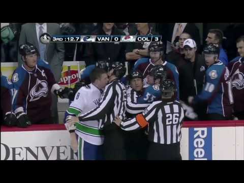 Willie Mitchell vs Cody McLeod Oct 3, 2009