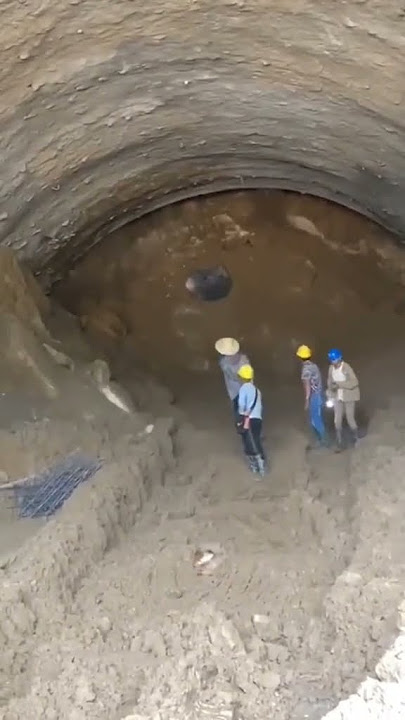 They found #hell 😂🙌