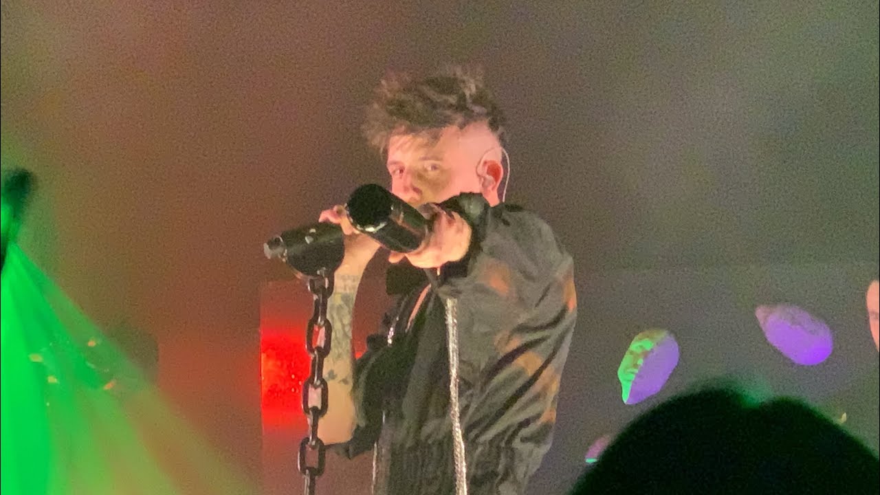 Dawid Kwiatkowski - Twój tata nie polubi mnie ( Kraków 23.02.2020) 13 tour