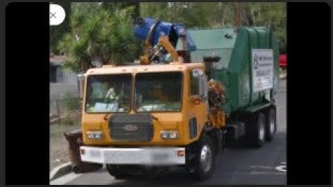 Garbage trucks on Google Maps 11