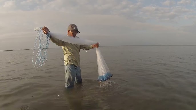 How To Throw A Cast Net Step by Step - Captain Mike / ReelReports 