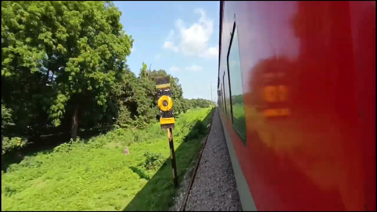 14218 Unchahar Express Departing From Kunda Harnamganj Railway Station LHB Coaches 
