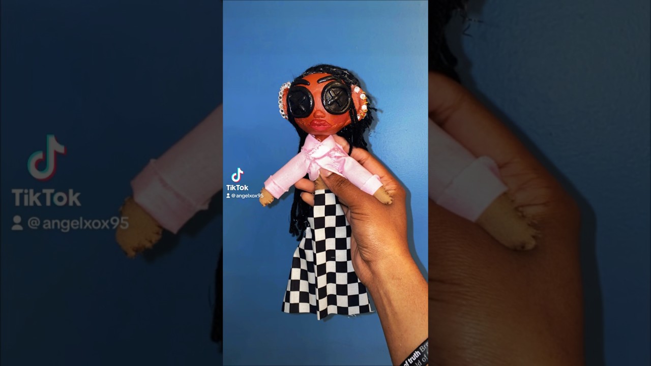 I Made A Coraline Doll 