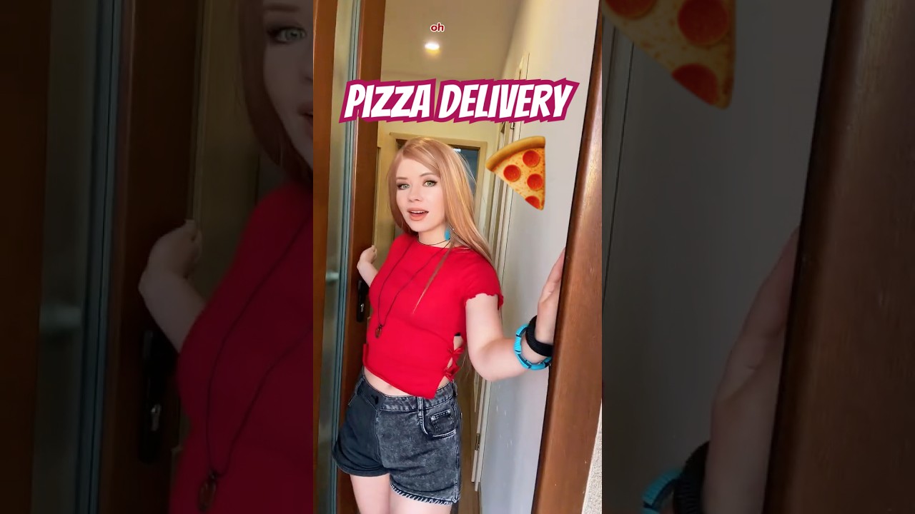 Pizza delivery | Rachel Amber & Chloe Price @witchera_ #cosplay amberprice | Life is Strange BtS
