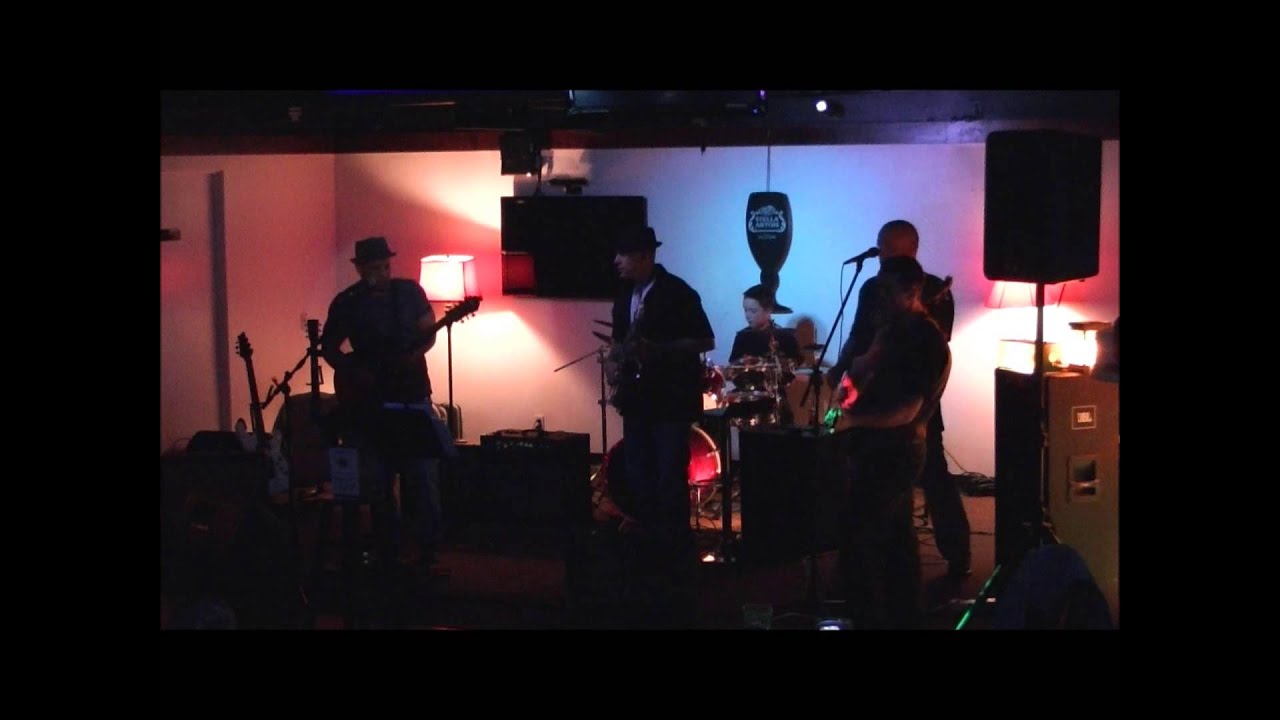 The Garrisons™ w/Chad Rupp & Eric Rabe-Everything I Do - YouTube