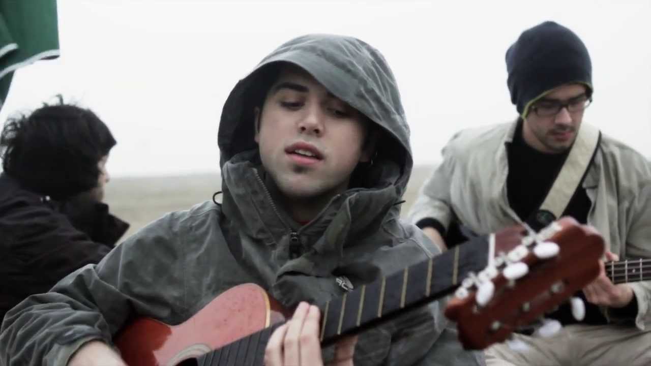 San De Villa - Rainy Day