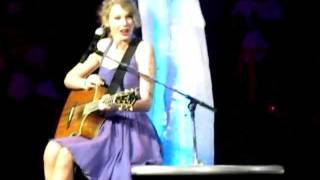 Taylor Swift singing Neon Trees "Animal" Salt Lake City