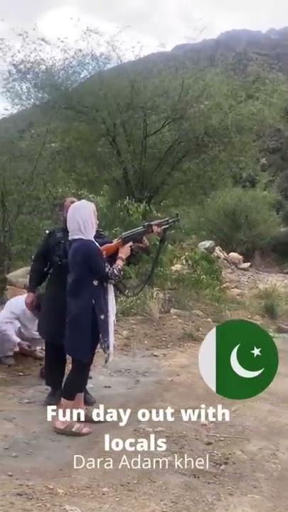 A second visit to Dara Adam Khel, this time with some locals to go shooting in the mountains !