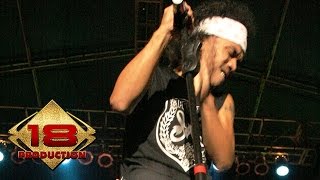 Slank - Virus  (Live Konser Klaten Jateng 15 April 2006)