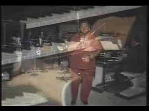 Watch HERNAN ROJAS - ENAMORANDO- LOS WARAHUACO on YouTube