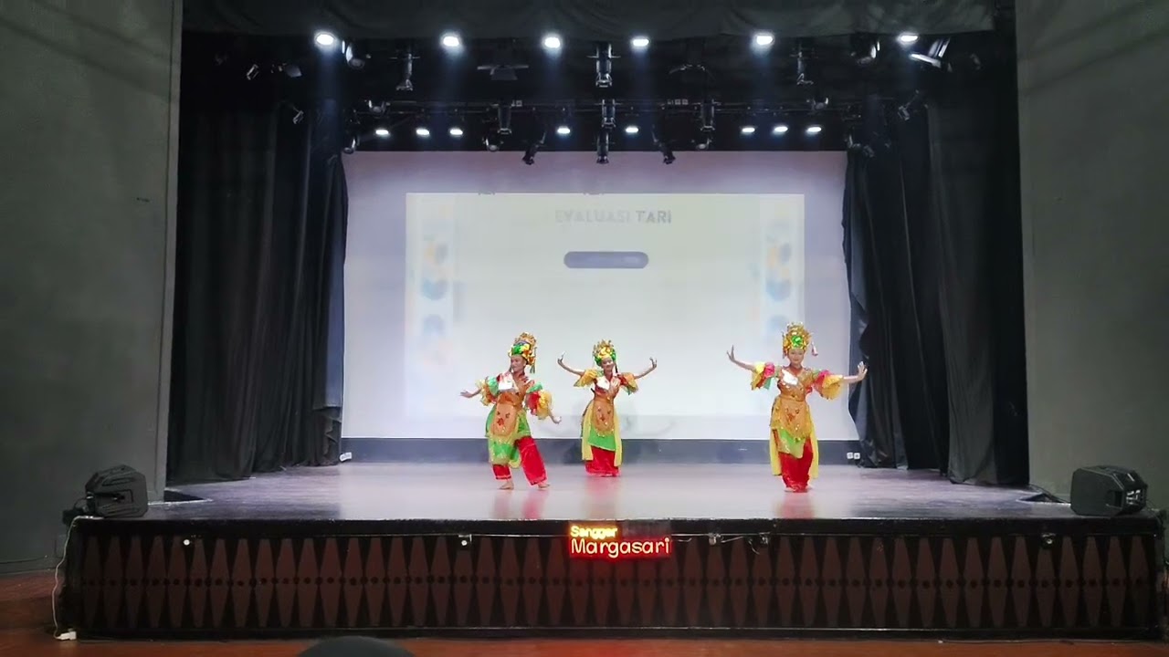 TARI SARENDONG AJER DALAM EVALUASI SANGGAR MARGASARI.🤗🥰