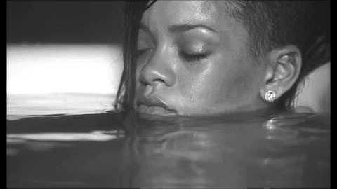 Thumbnail of Rihanna - Diamonds (Acoustic Official Version)