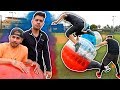 YouTubers VS Pelotas Gigantes. Retos EXTREMOS