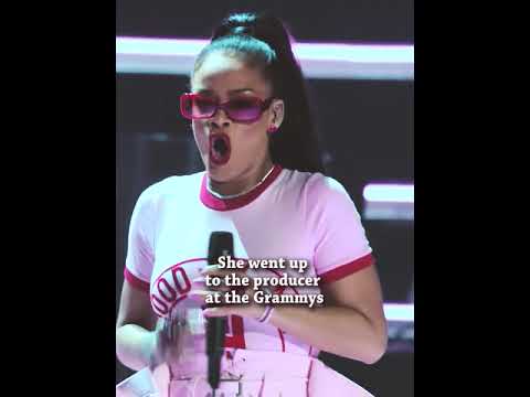 Rihanna Fact -