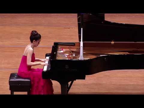 Смотреть «Alberto Evaristo Ginastera ：Danzas Argentinas II   by Chia-Hui Lu  盧佳慧演奏 吉那斯特拉 阿根廷舞曲 作品2 第二樂章» на YouTube