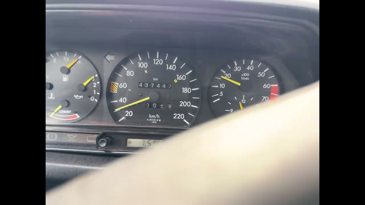 MERCEDES W201 2.3E - pb aiguille de compteur (câble neuf et prise boîte ok)