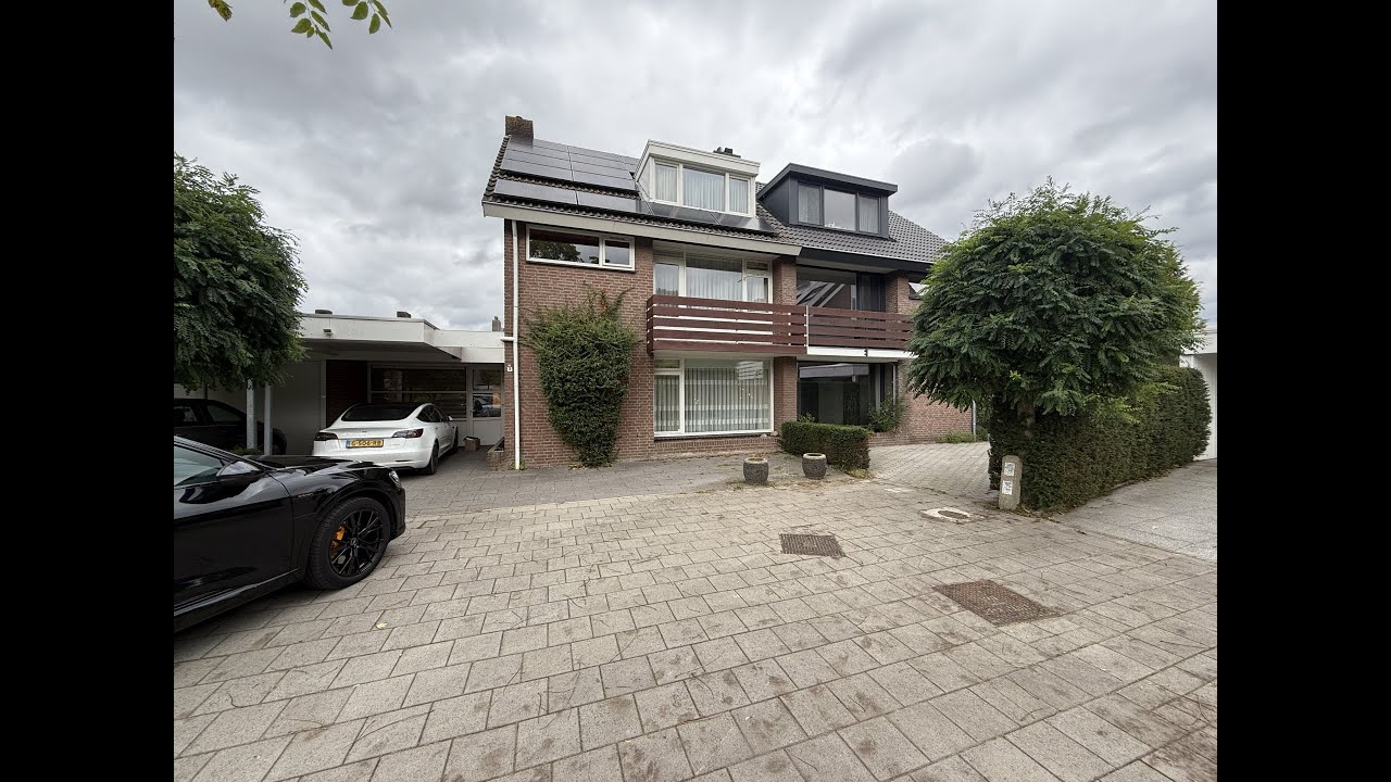 Fully furnished house on Warmelo in Eindhoven, close to ASML and HTC with 4 bedrooms and office