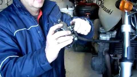 Brake Calliper Overhaul (Part 1).wmv