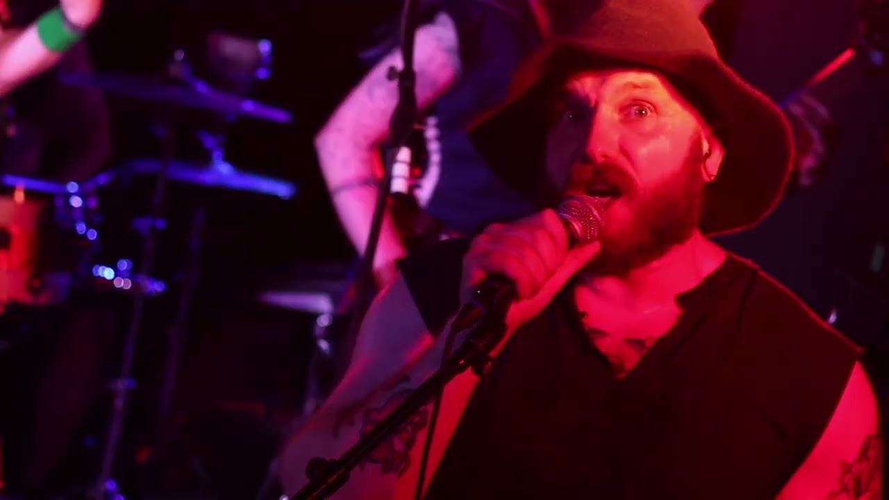 Thaumblast, Hungover Wizard, at Duffy's Bar, Leicester, 11/07/26 adlı videoyu YouTube'da izle Thaumblast, Hungover Wizard, at Duffy's Bar, Leicester, 11/07/26 adlı videoyu YouTube'da izle