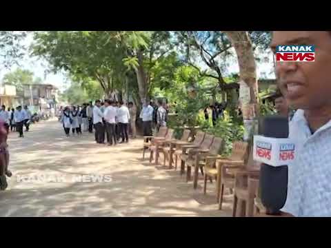Loknath College Election | Candidates Seek Votes Outside the Gate