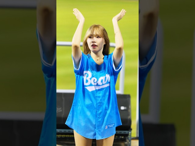 눈부신 금발 미녀✨ 문혜진 文慧眞 Moon Hye-jin 치어리더 직캠｜안재석 응원가