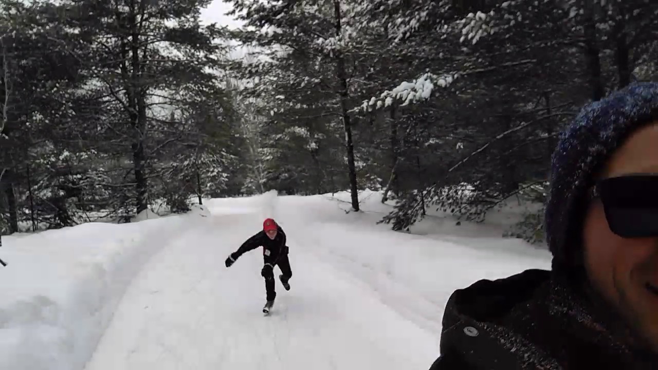 Patin en forêt! Skating in the forest 🌲⛸️