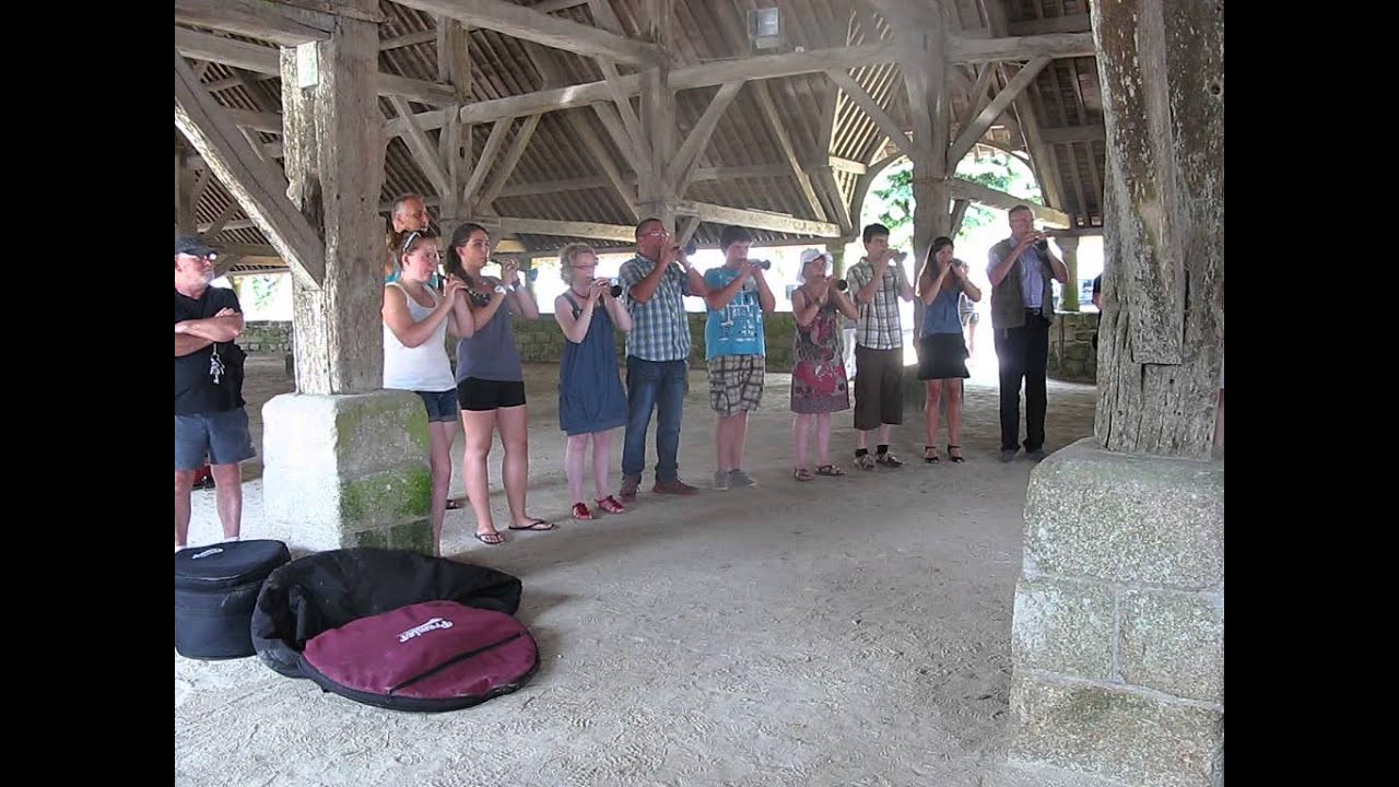 Bagpipes in Le Faouet