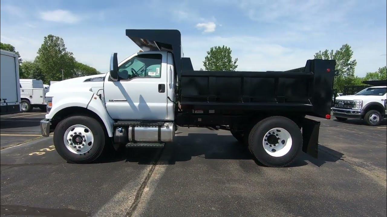 new-2025-ford-f-650-regular-cab-drw-4x2-dump-truck-for-sale-in