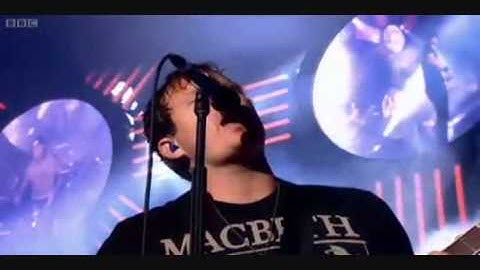 Blink-182 stay together for the kids Live READING !!!  2010
