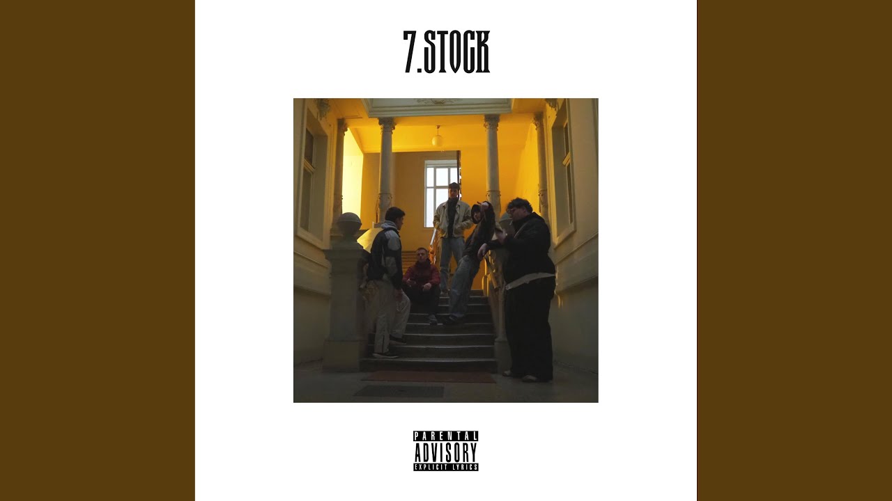 在 YouTube 上觀看「Singe für den Mond (feat. Scullly, Big Bear & Eliia)」