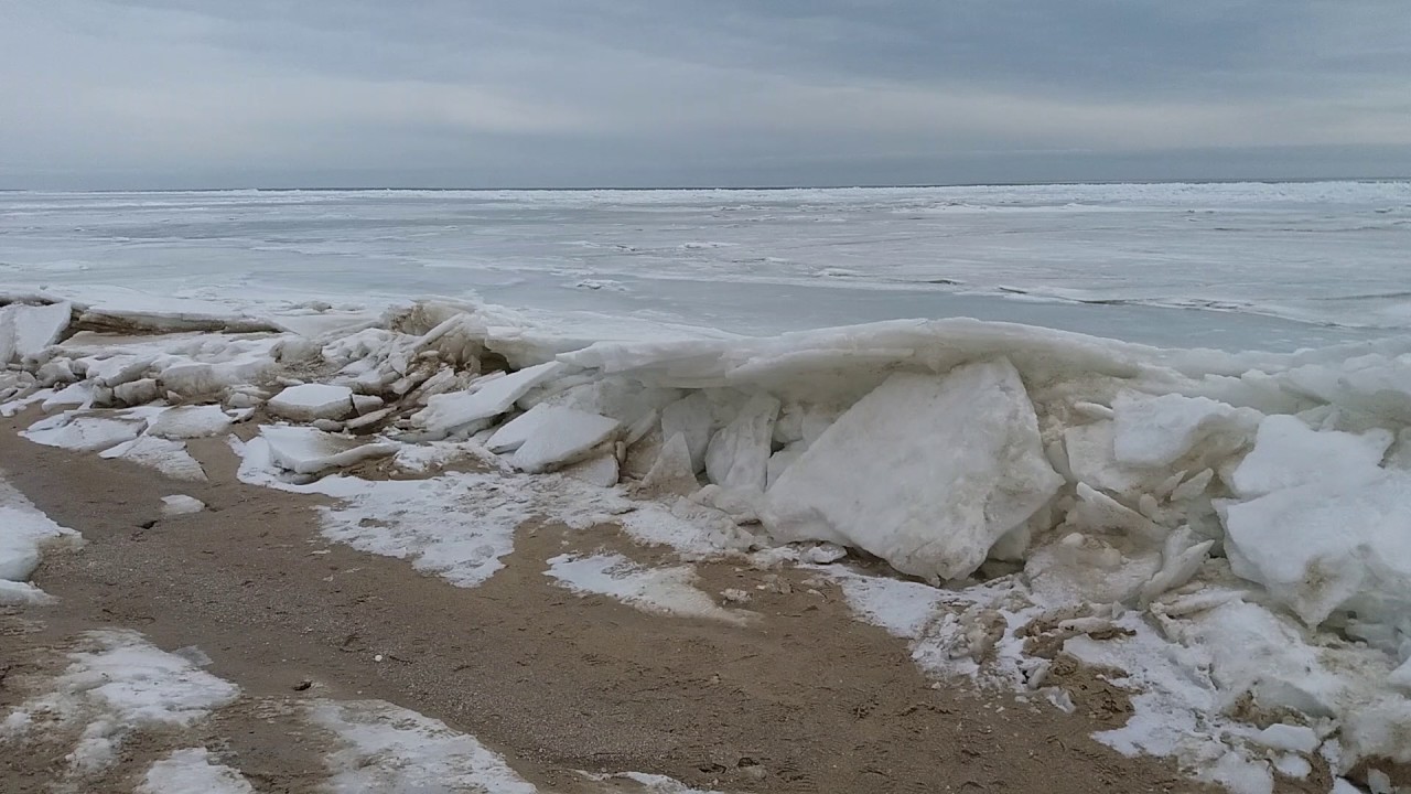 Замерзает ли азовское море зимой