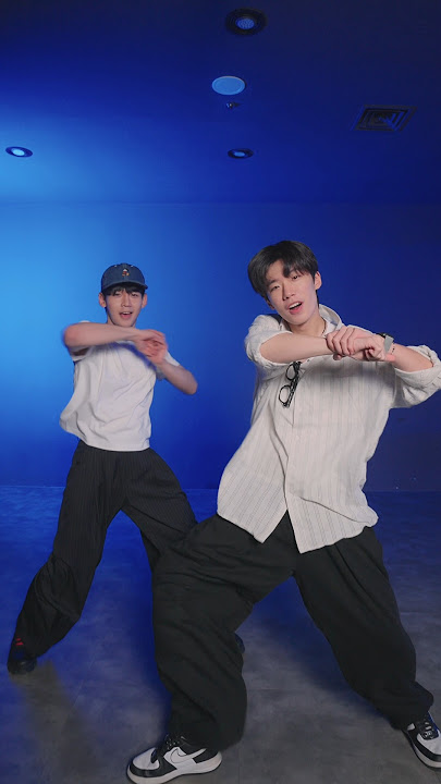 #현성 #수환 '사자 보이즈(Saja Boys) - SODA POP' Dance Cover #Hyeonsung #Suhwan
