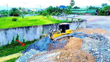 Amazing Landfill Task Using! Shantui DH17C3 Dozer & Dump Truck Push Stone into water Block 