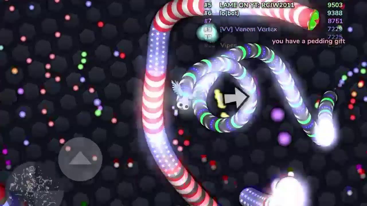 RCJW2011 PLAYING SLITHER.IO LIVE!!!