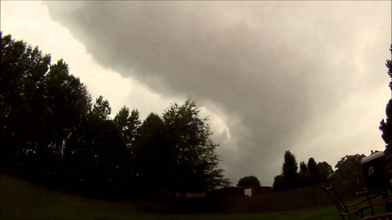 20150701 Shelf Cloud Timelapse - YouTube