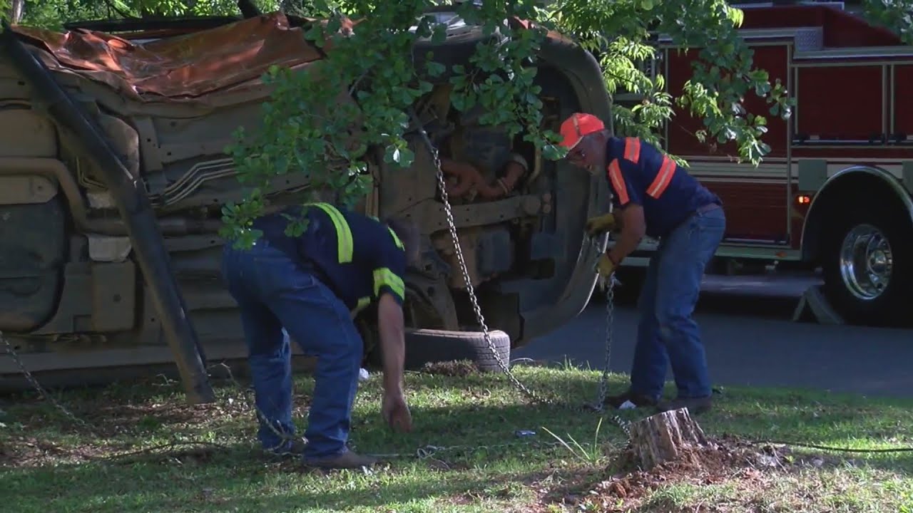 Car accident on Lafayette YouTube