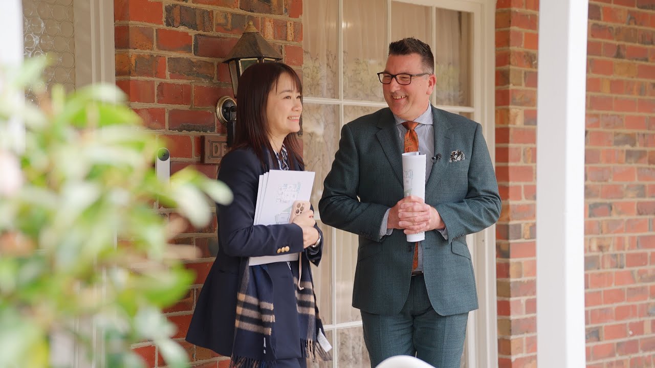 5 Peak Court, Blackburn Auction Video YouTube