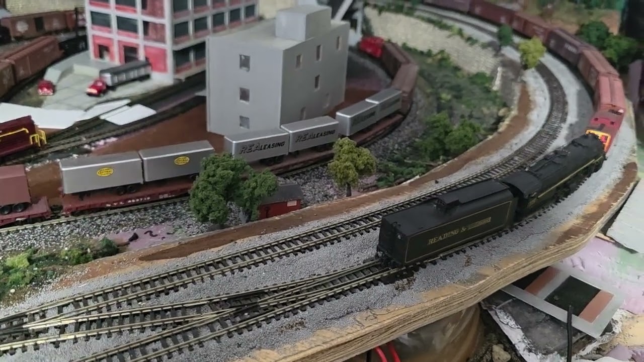 Steam power in Pusher service / N scale 