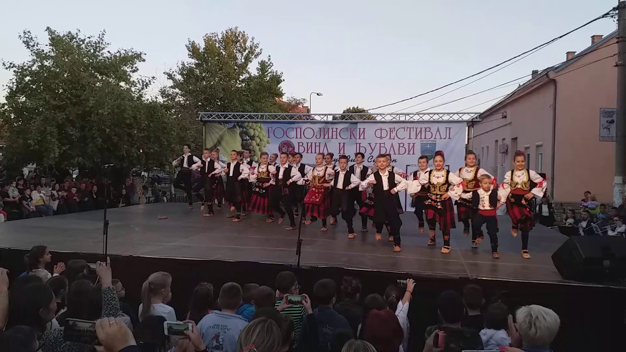 Šumadija  prvi dečiji ansambl